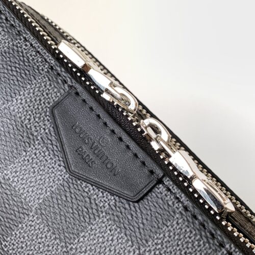 Louis Vuitton Alpha Wearable Wallet N40418 product photo 5