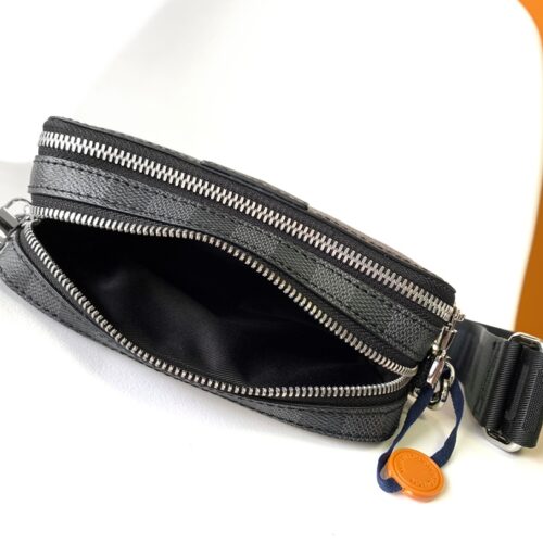 Louis Vuitton Alpha Wearable Wallet N40418 product photo 7