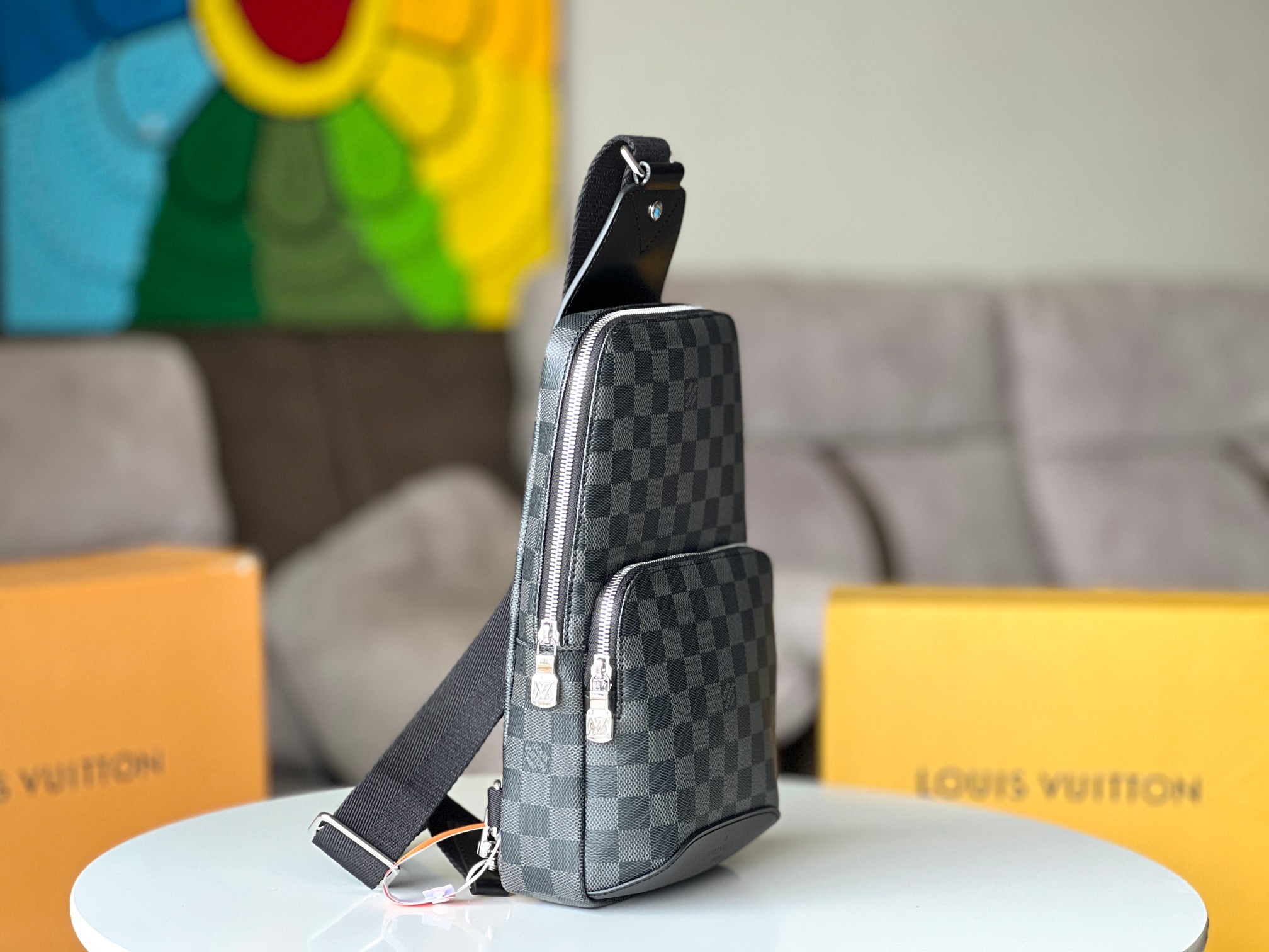 High Quality Luxury Louis Vuitton Avenue Sling Bag Monogram Damier product detail