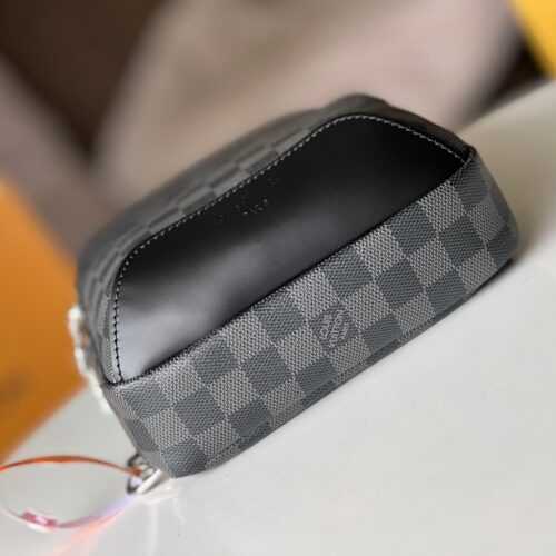 Louis Vuitton Avenue Sling Bag Monogram Damier product photo 5