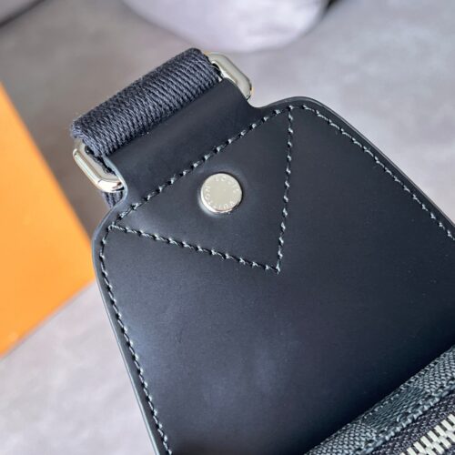 Louis Vuitton Avenue Sling Bag Monogram Damier product photo 7