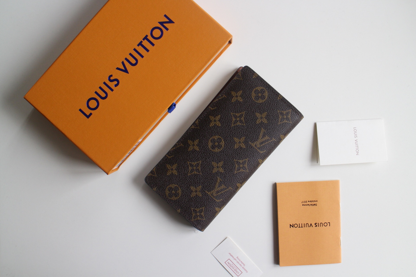 High Quality Luxury Louis Vuitton Brazza Wallet M66540 product detail