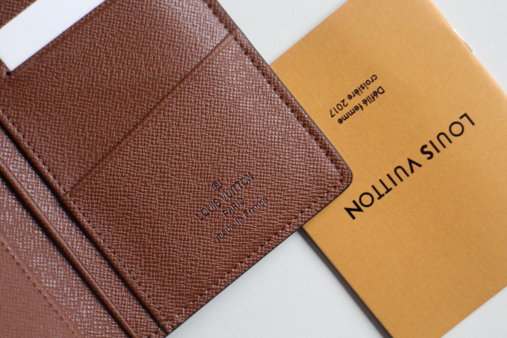 High Quality Luxury Louis Vuitton Brazza Wallet M66540 product detail