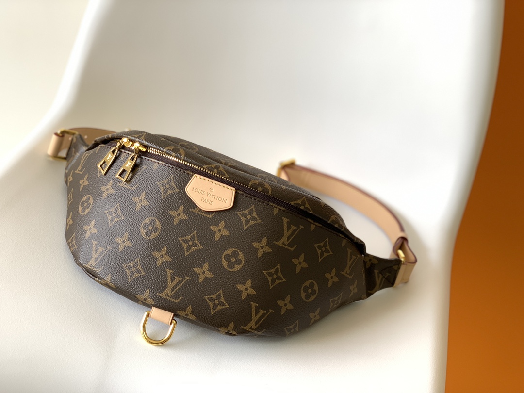 High Quality Luxury Louis Vuitton Bumbag M43644