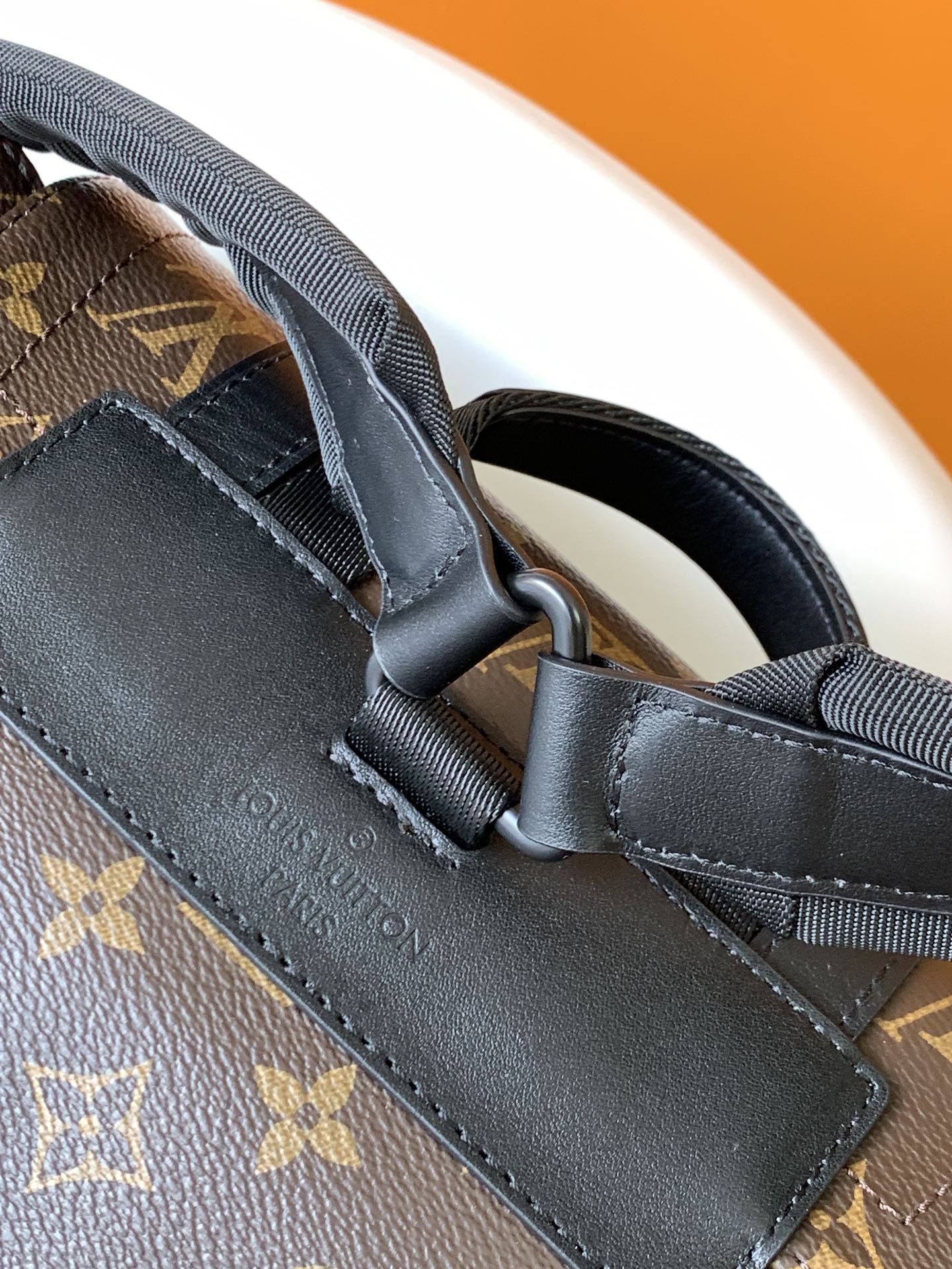 High Quality Luxury Louis Vuitton Christopher PM LV M45617 product detail