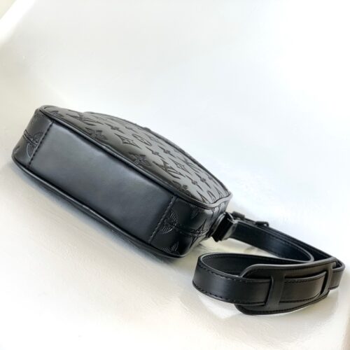 Louis Vuitton Danube Slim M44972 product photo 4