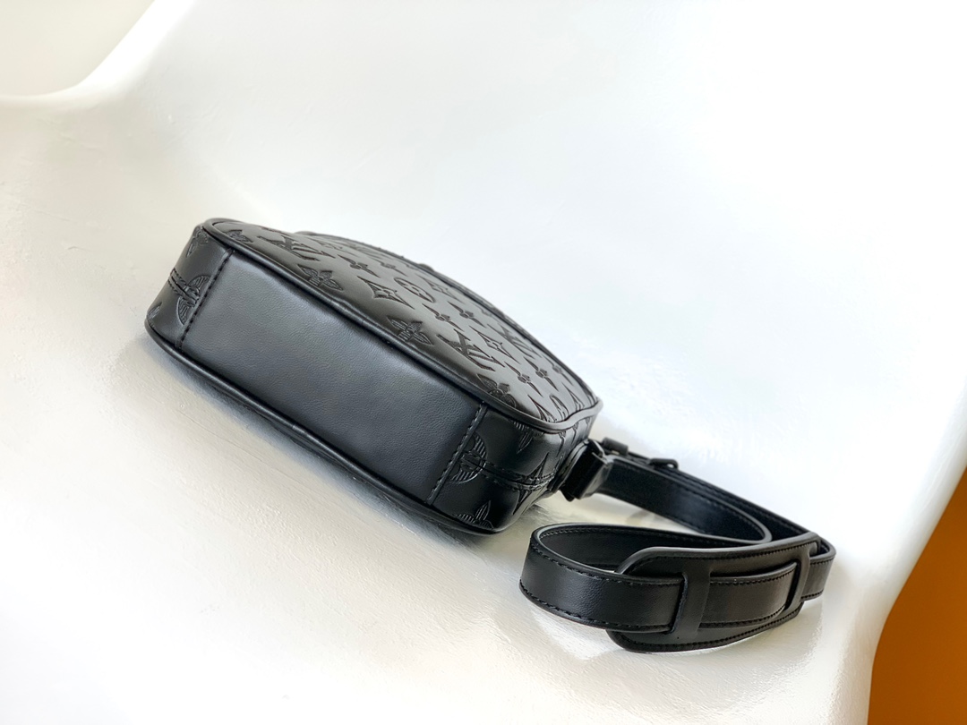 High Quality Luxury Louis Vuitton Danube Slim M44972 product detail
