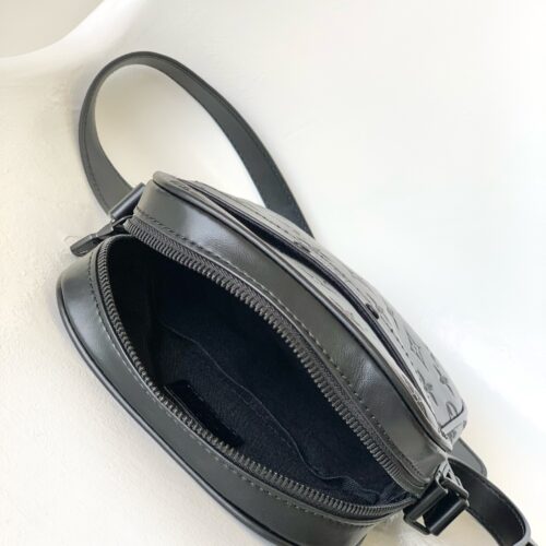 Louis Vuitton Danube Slim M44972 product photo 8
