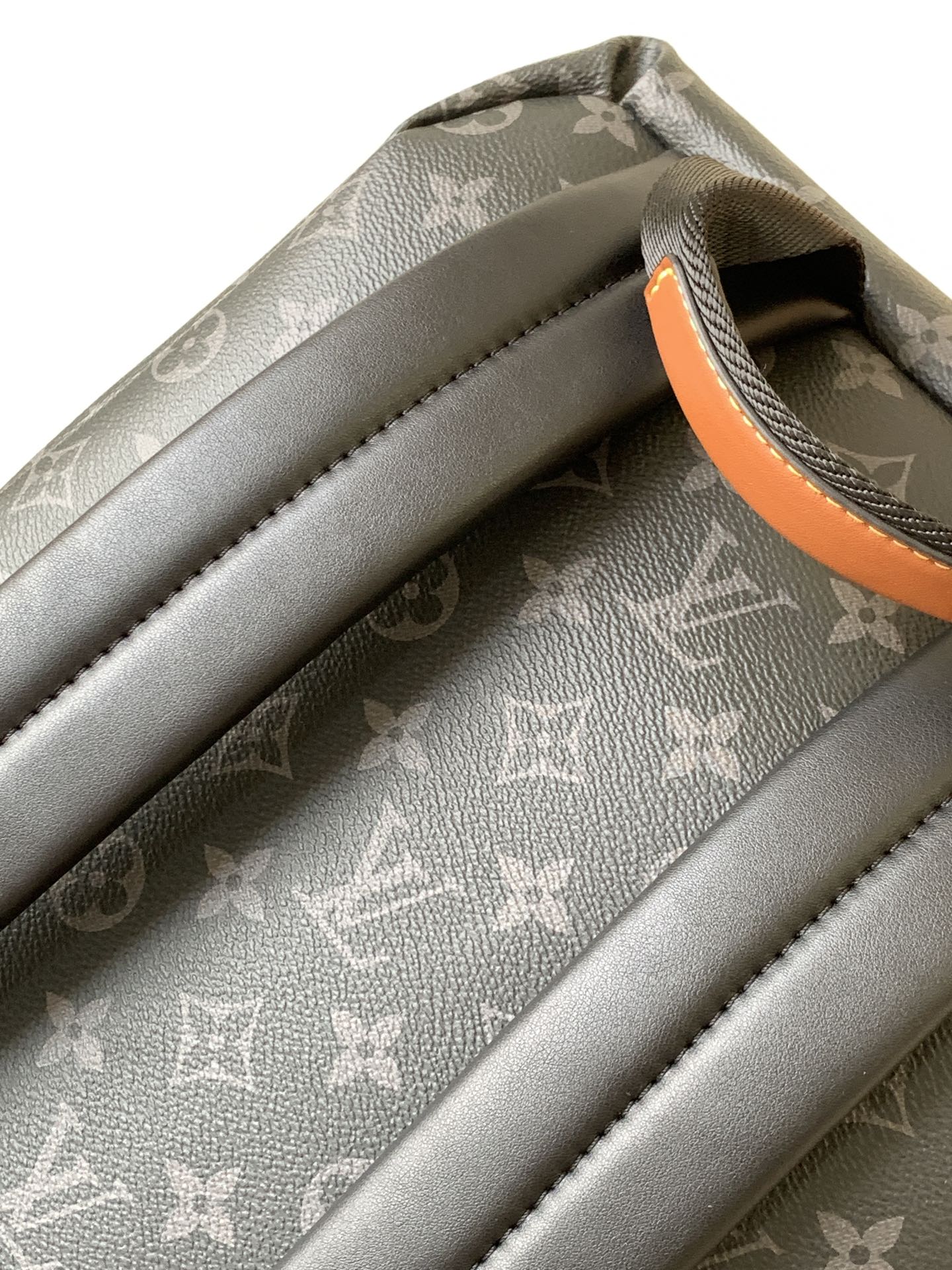 High Quality Luxury Louis Vuitton Discovery Backpack M45218 product detail