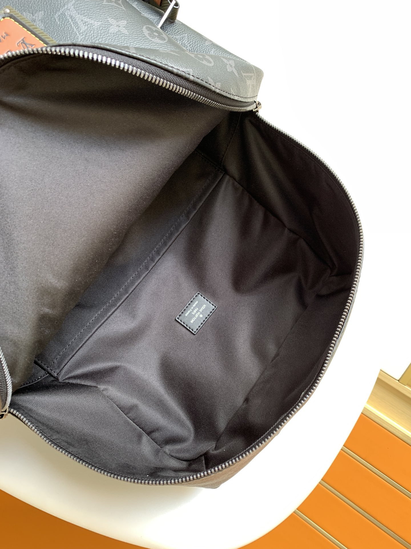 High Quality Luxury Louis Vuitton Discovery Backpack M45218 product detail