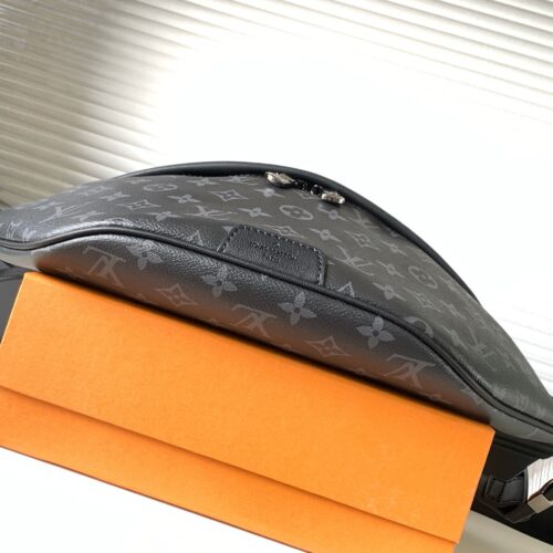 High Quality Luxury Louis Vuitton Discovery Bumbag M44336 product detail