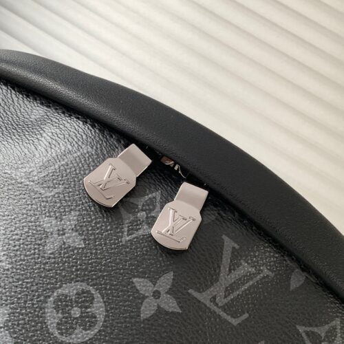 High Quality Luxury Louis Vuitton Discovery Bumbag M44336 product detail