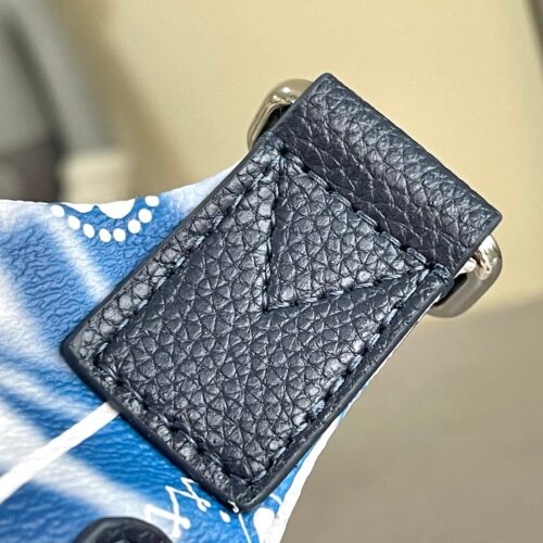 High Quality Luxury Louis Vuitton Discovery Bumbag PM M20587 product detail