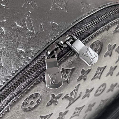 High Quality Luxury Louis Vuitton Monogram Shadow Racer Backpack product detail