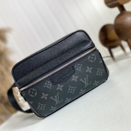High Quality Luxury Louis Vuitton Outdoor Bumbag M30245 product detail
