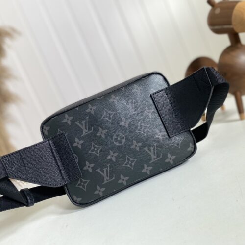 High Quality Luxury Louis Vuitton Outdoor Bumbag M30245 product detail
