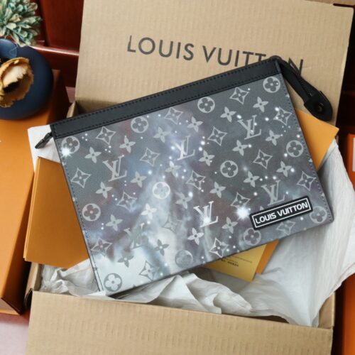 High Quality Luxury Louis Vuitton Pochette Voyage MM Monogram Galaxy M44448 Blv889