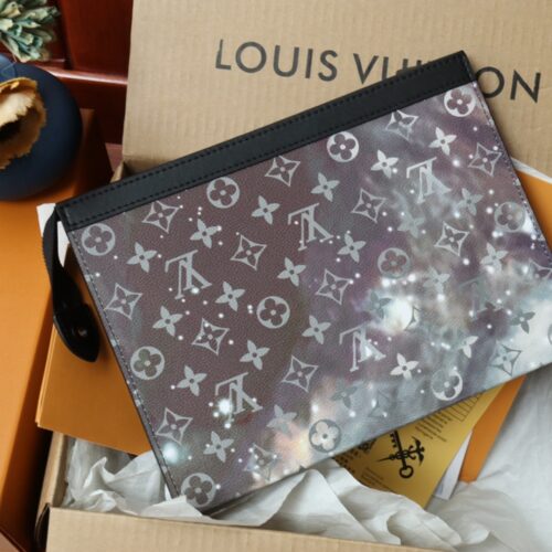 High Quality Luxury Louis Vuitton Pochette Voyage MM Monogram Galaxy M44448 Blv889 alternate view