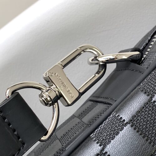 High Quality Luxury Louis Vuitton Porte-Documents Voyage PM N41478 Grey Plaid product detail