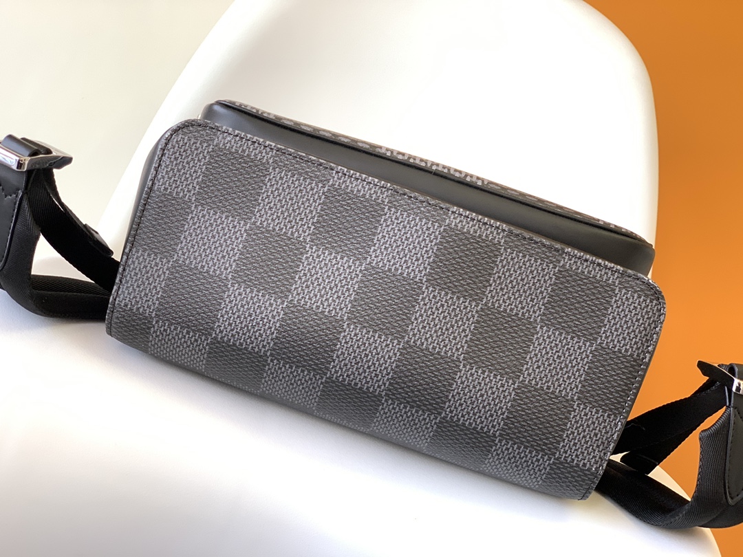 High Quality Luxury Louis Vuitton Campus Backpack N50009 product detail
