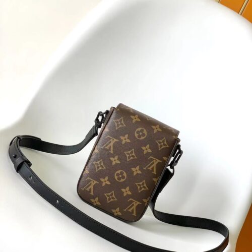 High Quality Luxury Louis Vuitton S-Lock Vertical Wearable Wallet M82535/M82252/M81522 product detail