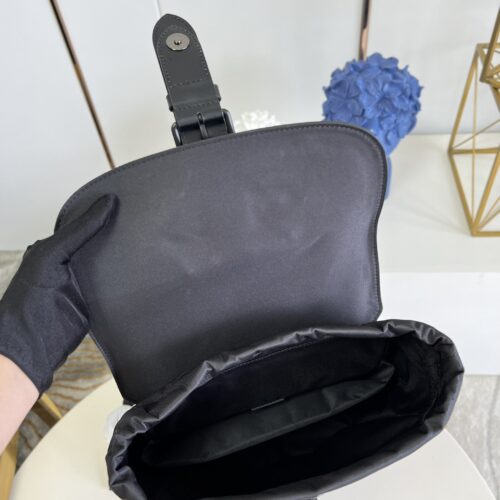 High Quality Luxury Louis Vuitton Saumur Backpack M45913 product detail