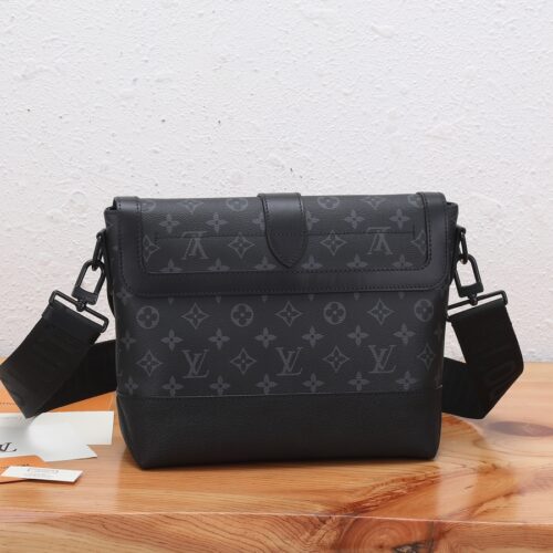 High Quality Luxury Louis Vuitton Saumur Messenger M45911 product detail