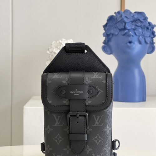 High Quality Luxury Louis Vuitton Saumur Slingbag M45912