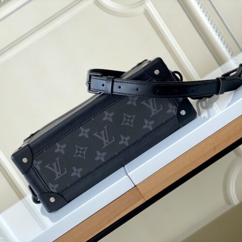 High Quality Luxury Louis Vuitton Soft Trunk M44730黑花 M44478老花 M55700黑压 product detail