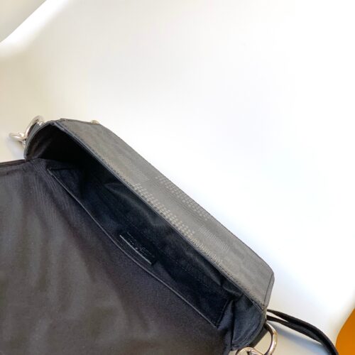 High Quality Luxury Louis Vuitton Studio Messenger N50013 product detail
