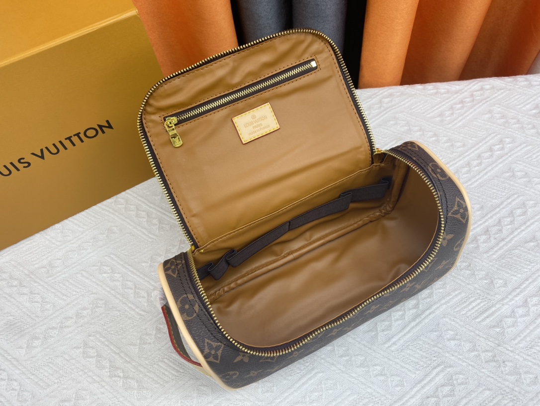 High Quality Luxury Louis Vuitton Toiletry Pouch N47625 product detail