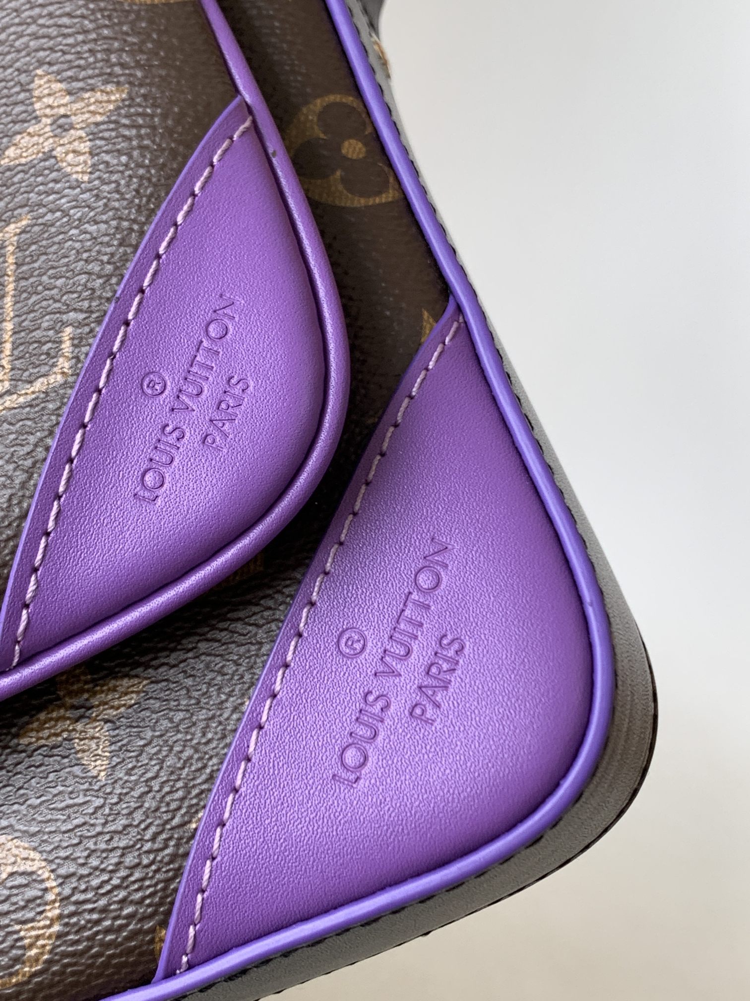 High Quality Luxury Louis Vuitton Trio Messenger Bag LV M46266 product detail
