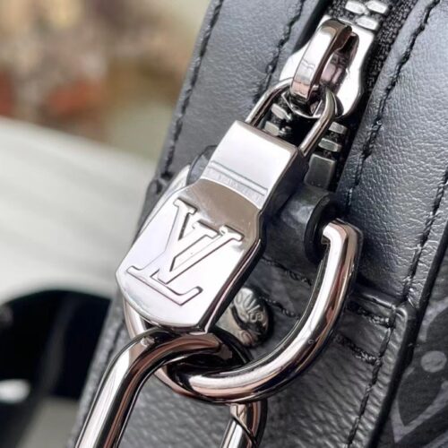 High Quality Luxury Louis Vuitton Trio Messenger M69443 product detail