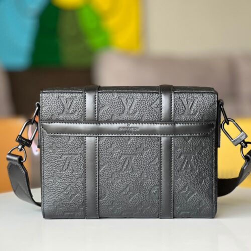 High Quality Luxury Louis Vuitton Trunk Messenger Black M57726/M45727 product detail