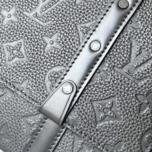High Quality Luxury Louis Vuitton Trunk Messenger Black M57726/M45727 product detail
