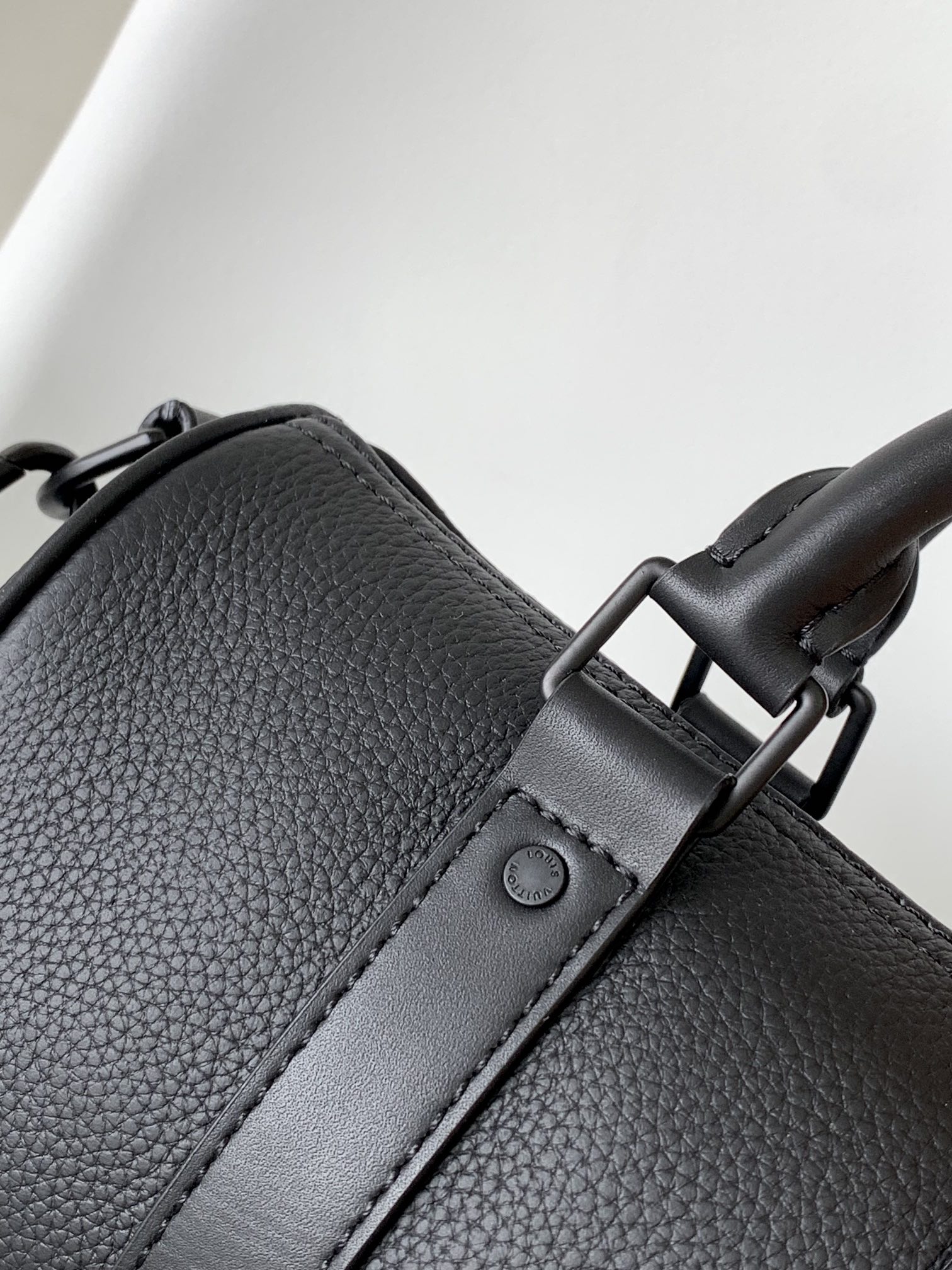 High Quality Luxury Louis Vuitton Keepall M80950 Mini Bag – 21 Cm product detail