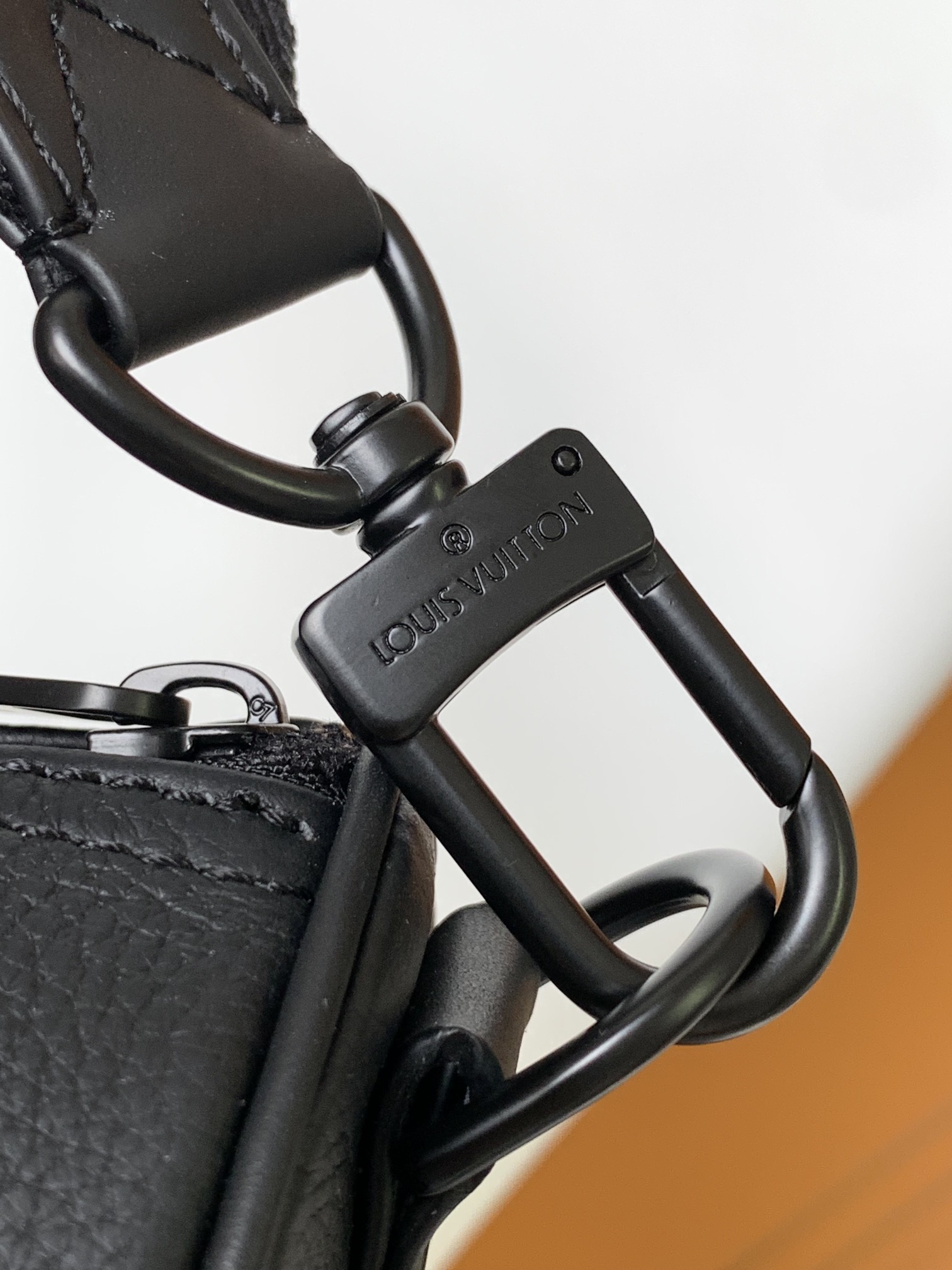 High Quality Luxury Louis Vuitton Keepall M80950 Mini Bag – 21 Cm product detail