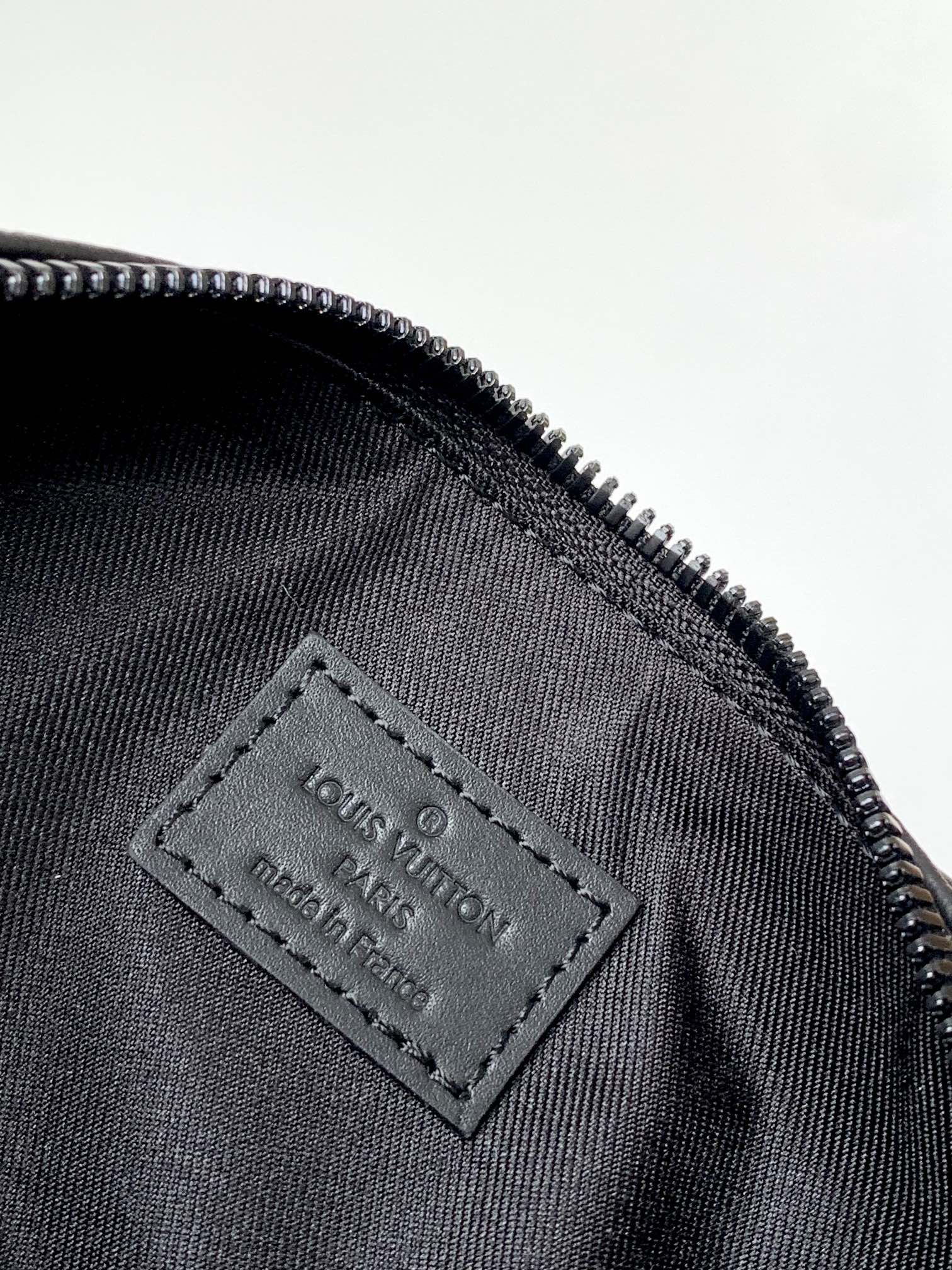High Quality Luxury Louis Vuitton Keepall M80950 Mini Bag – 21 Cm product detail