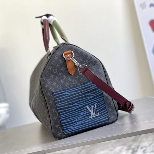 High Quality Luxury Louis Vuitton Keepall Bandoulière 50 M56856 alternate view