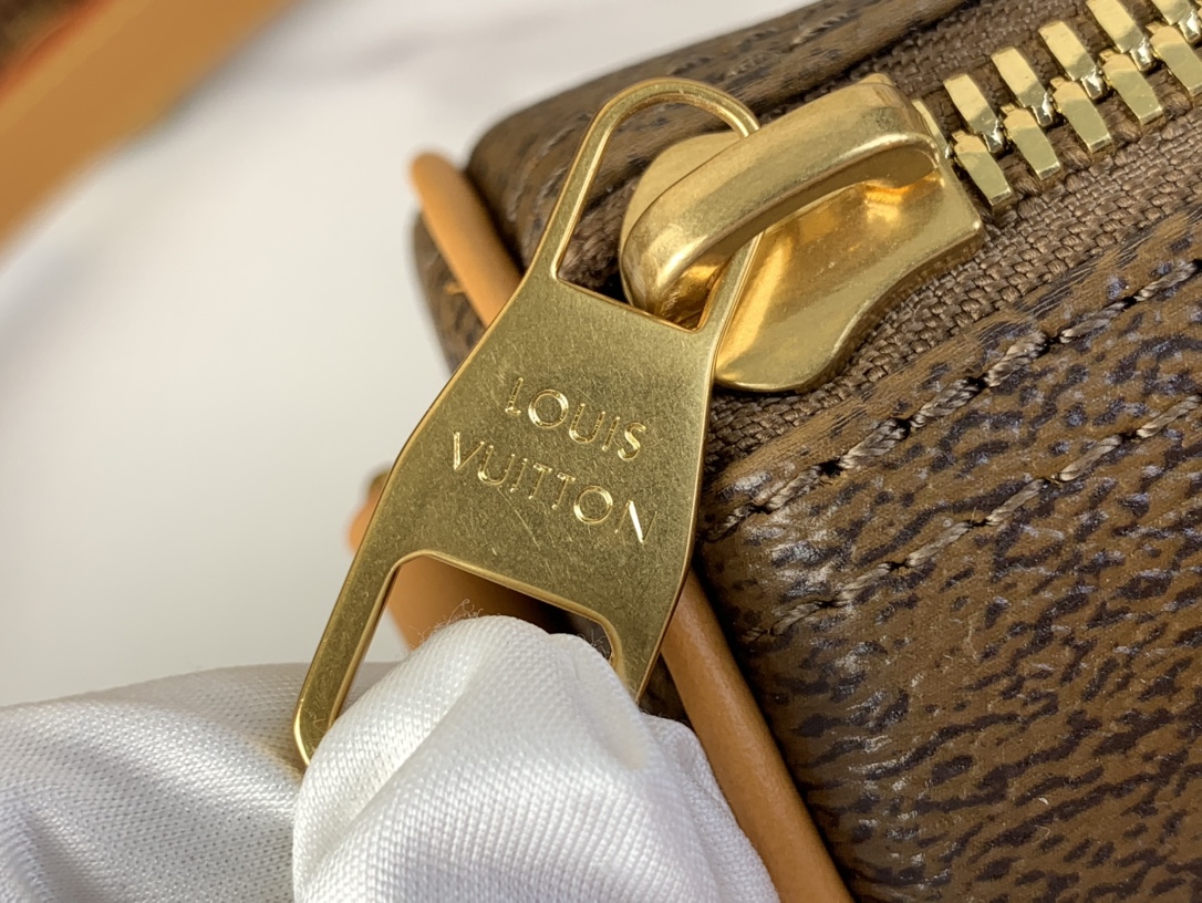 High Quality Luxury Louis Vuitton Keepall Bandoulière 25 product detail