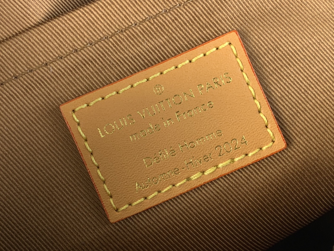 High Quality Luxury Louis Vuitton Keepall Bandoulière 25 product detail