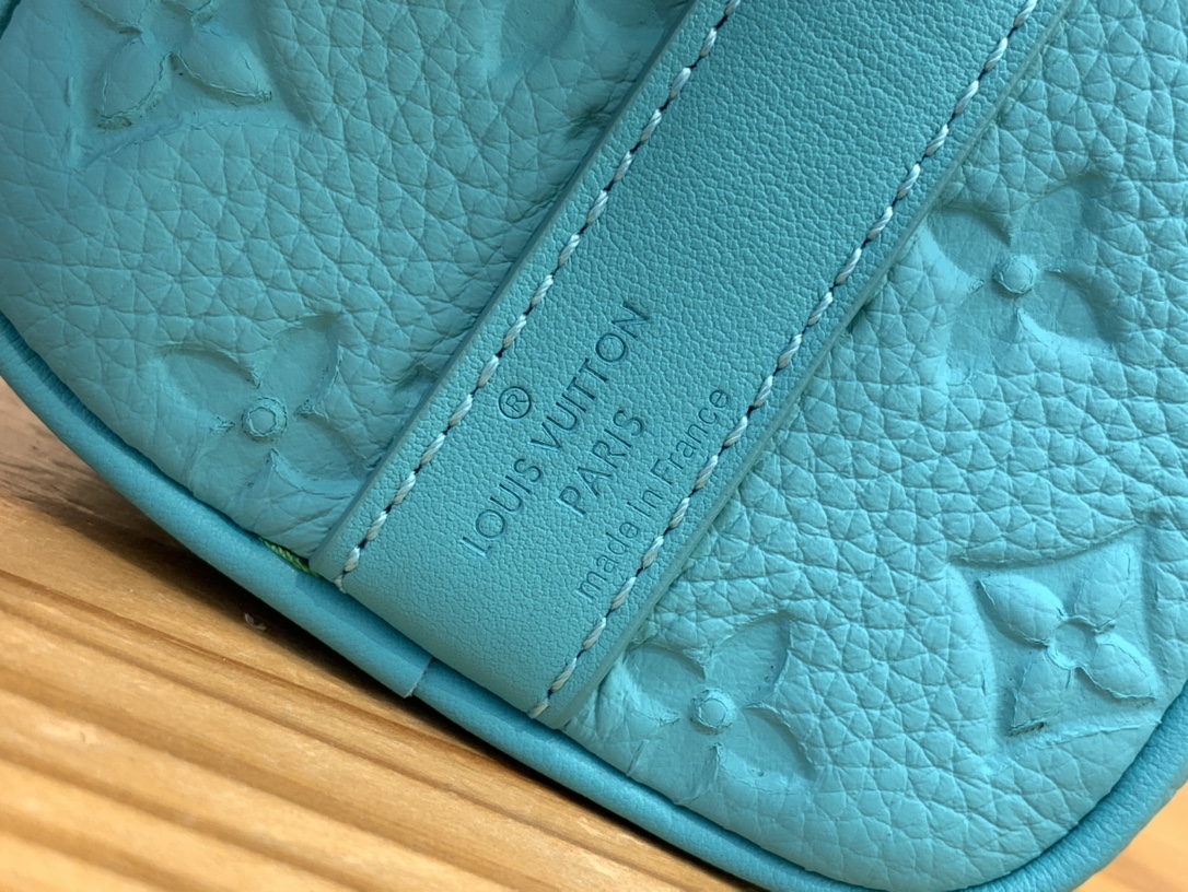 High Quality Luxury Louis Vuitton Keepall Bandoulière 25 M11996 product detail