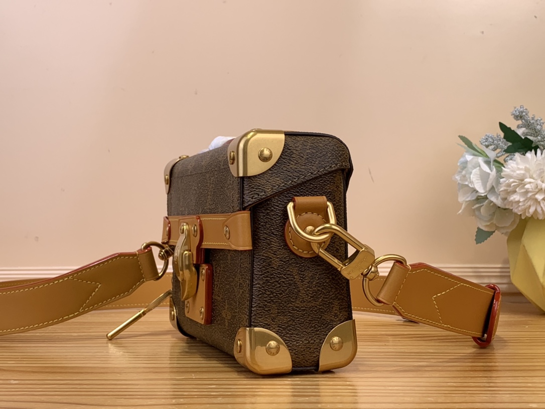 High Quality Luxury Louis Vuitton Soul Trunk M11535 product detail