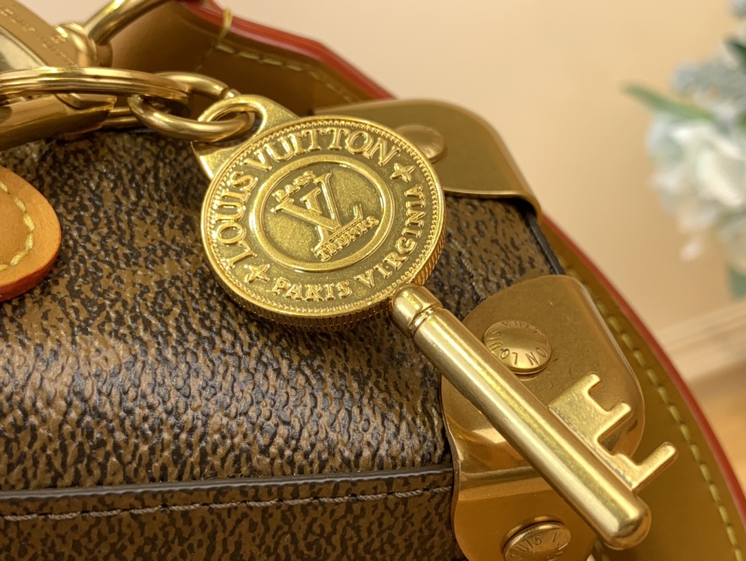High Quality Luxury Louis Vuitton Soul Trunk M11535 product detail