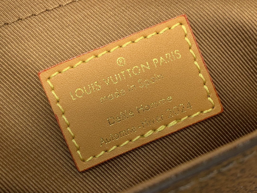 High Quality Luxury Louis Vuitton Soul Trunk M11535 product detail