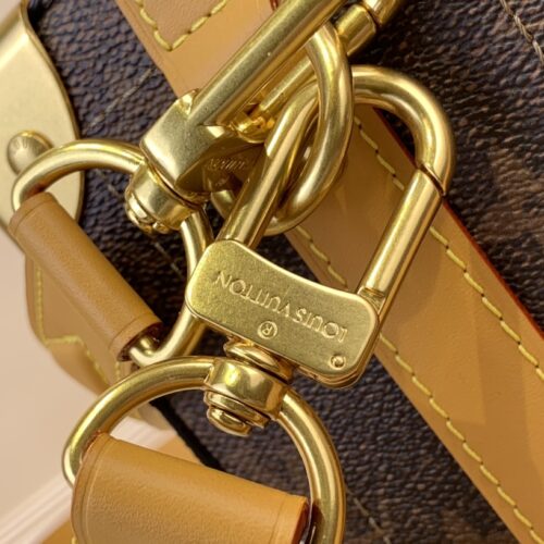High Quality Luxury Louis Vuitton Soul Trunk East West M11536 product detail