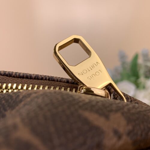High Quality Luxury Louis Vuitton Rush Bumbag M11539 product detail