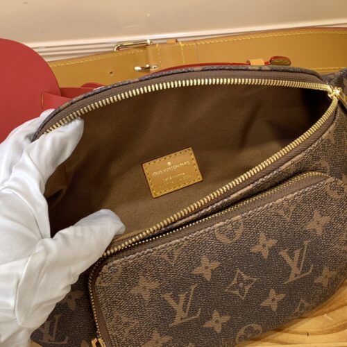 High Quality Luxury Louis Vuitton Rush Bumbag M11539 product detail
