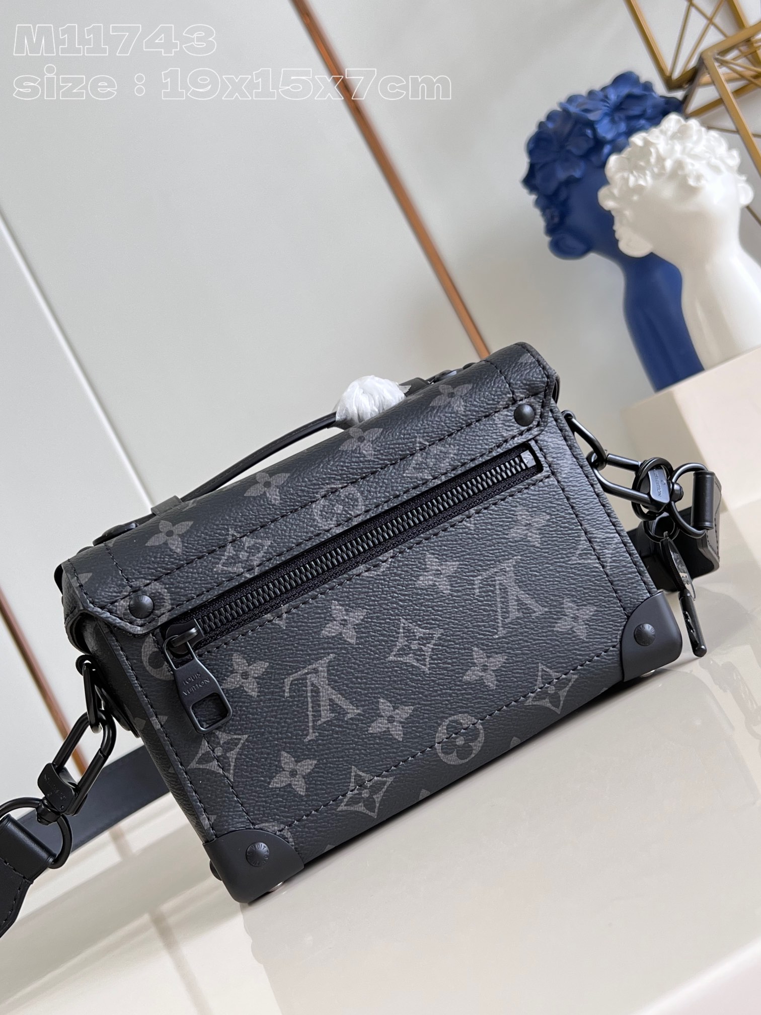 High Quality Luxury Louis Vuitton Soul Trunk M11743 product detail