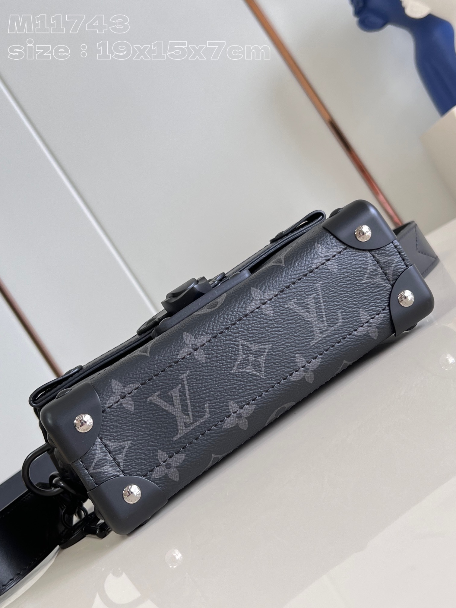 High Quality Luxury Louis Vuitton Soul Trunk M11743 product detail